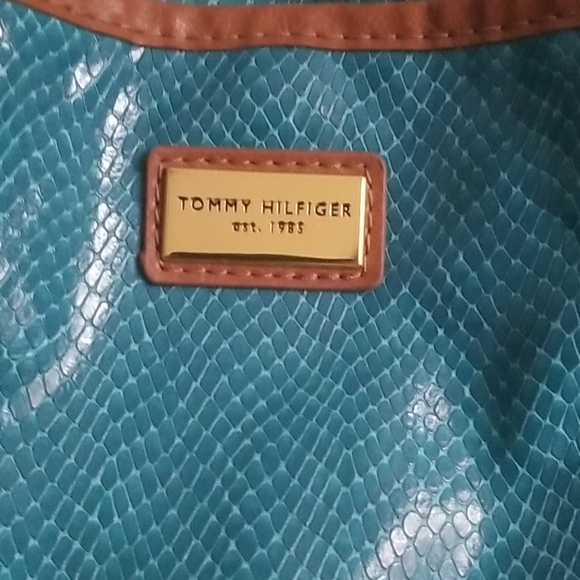 Turquoise purse - Picture 2 of 5